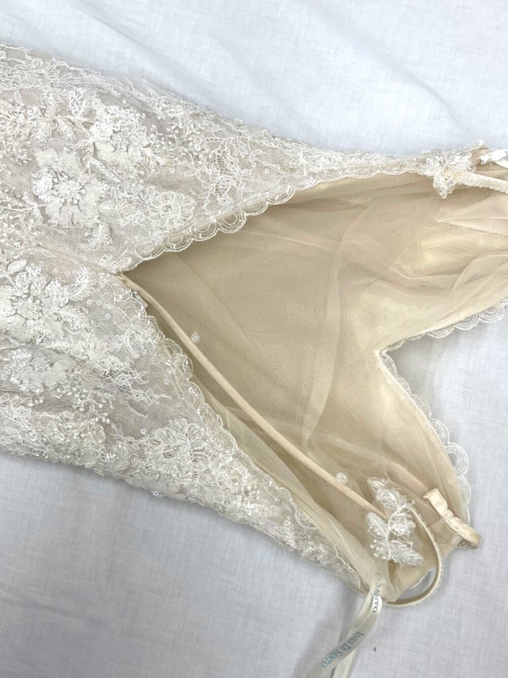 Ines Di Santo spaghetti strap lace sheath wedding gown - Picture 7 of 13